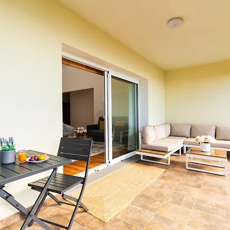 Rosas House, Private House With Jacuzzi And Bbq شاليه *