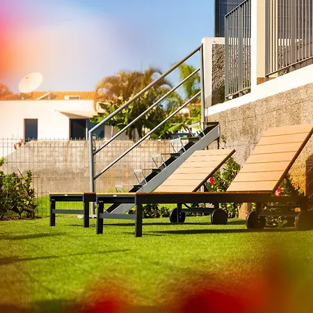 Rosas House, Private House With Jacuzzi And Bbq Estreito Da Calheta