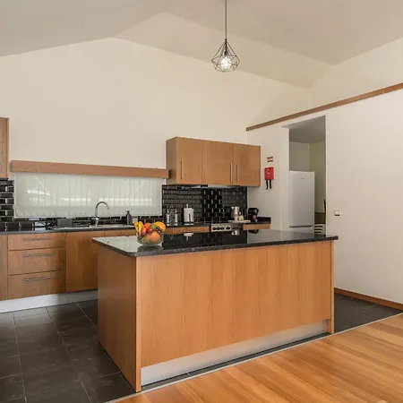 Rosas House, Private House With Jacuzzi And Bbq