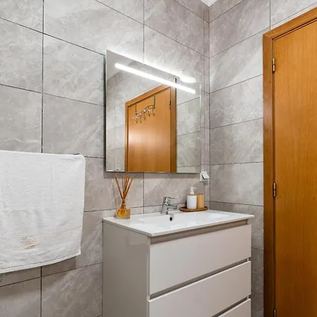 Horská chata Rosas House, Private House With Jacuzzi And Bbq *