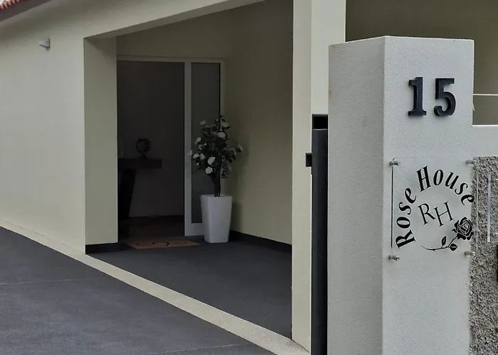 Rosas House, Private House With Jacuzzi And Bbq Chalet